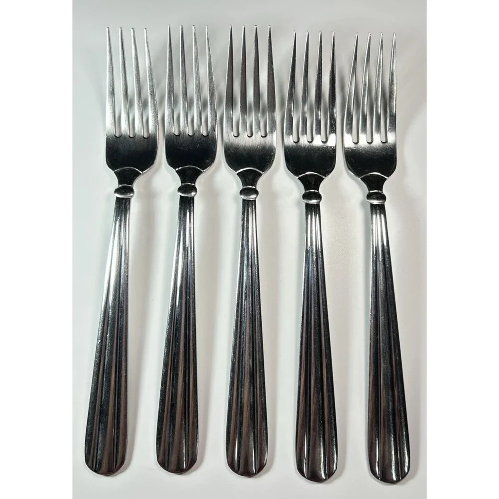 ONEIDA Unity Stainless USA ,Set of 5  8.5